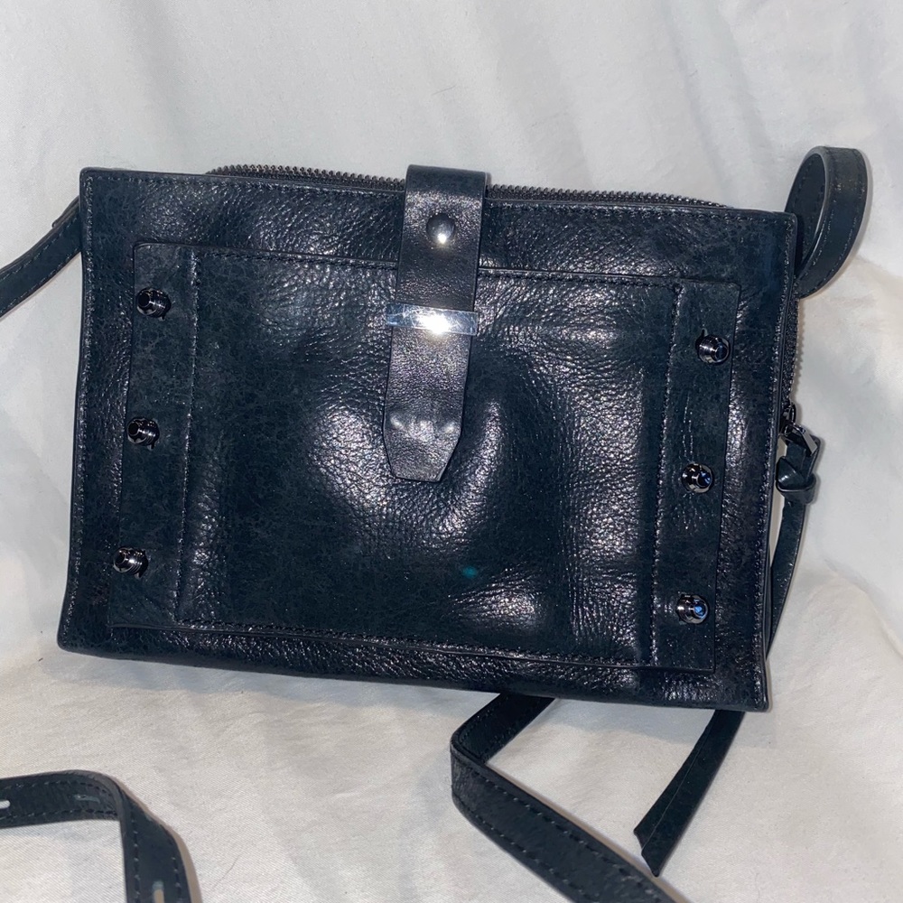 Crossbody at its best by botkier!